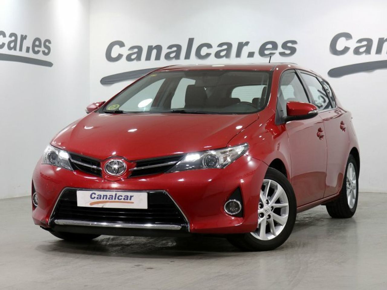 Toyota Auris ocasión segunda mano 2013 Diésel por 7.950€ en Madrid