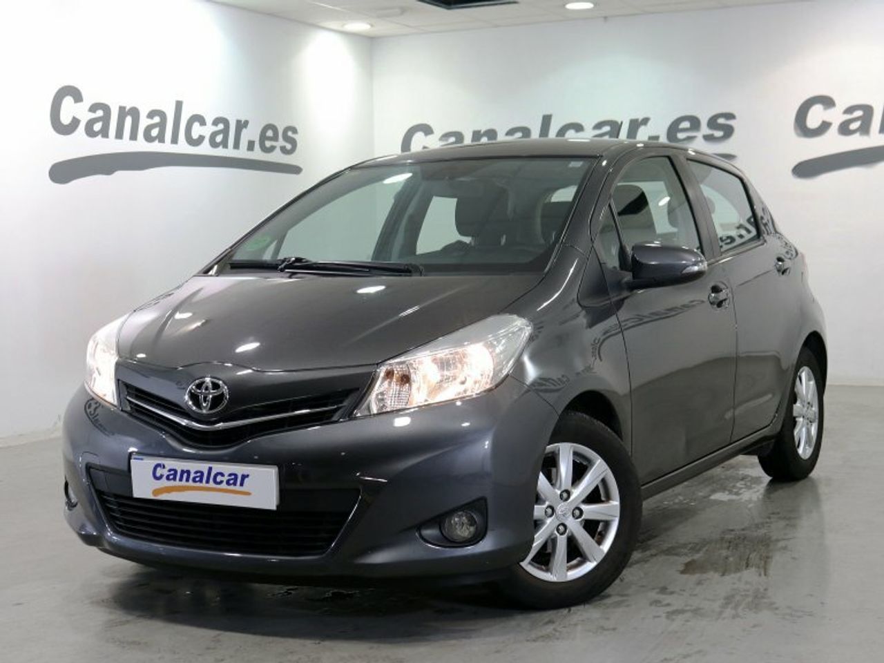 Toyota Yaris ocasión segunda mano 2013 Gasolina por 9.990€ en Madrid