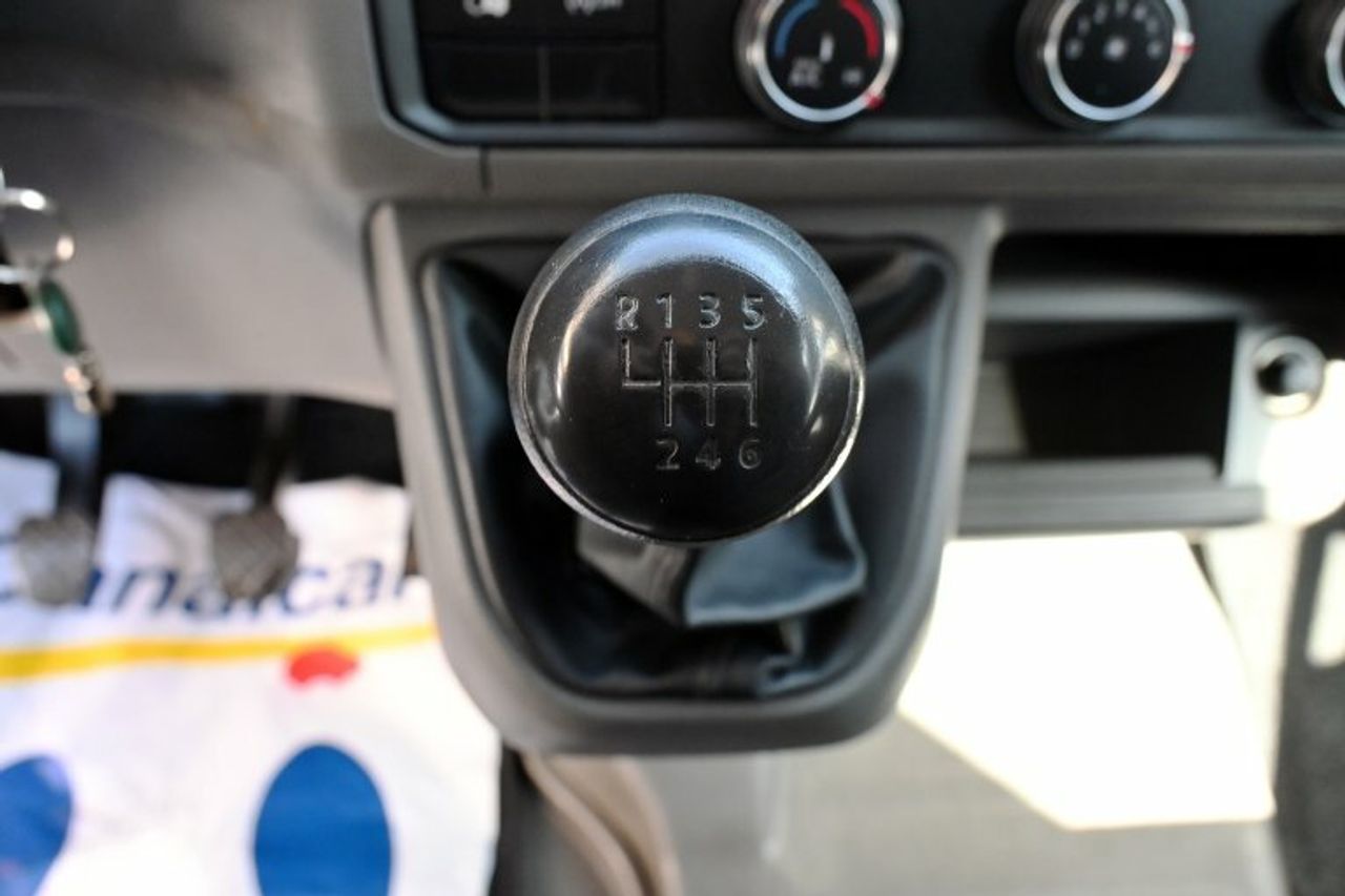 Foto Volkswagen Crafter 23