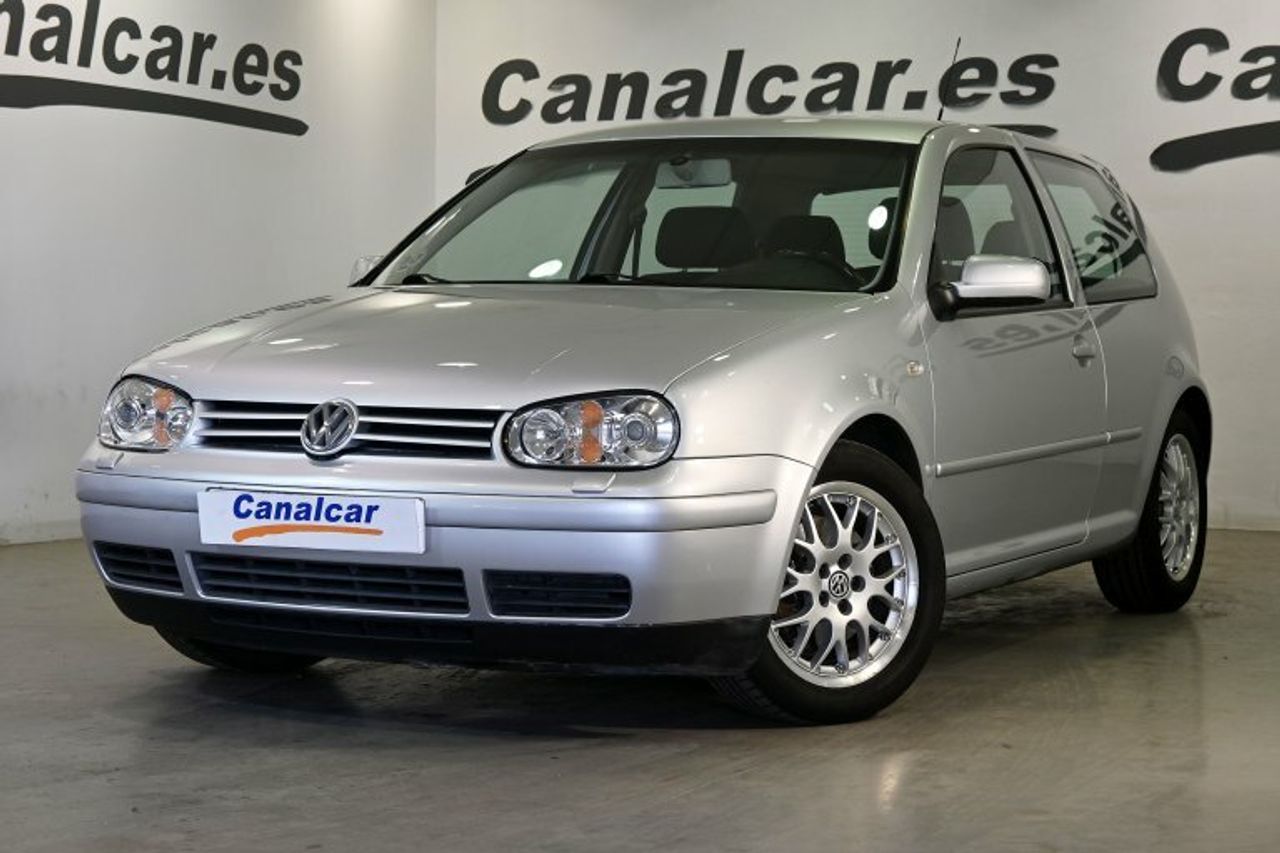 Volkswagen Golf ocasión segunda mano 2001 Gasolina por 3.990€ en Madrid