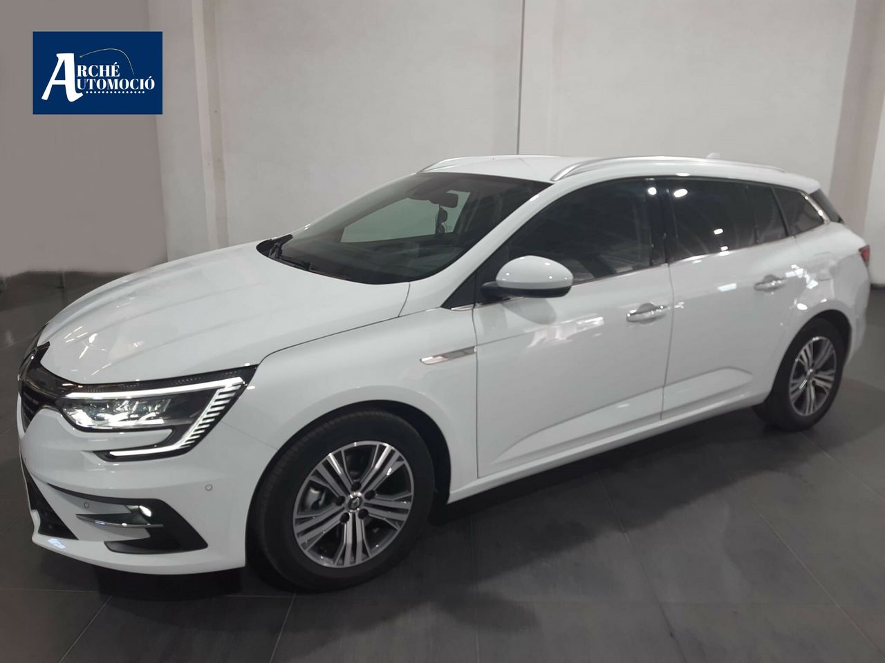 Hyundai i20 2022 abs  de segunda mano - renault megane 2022 /