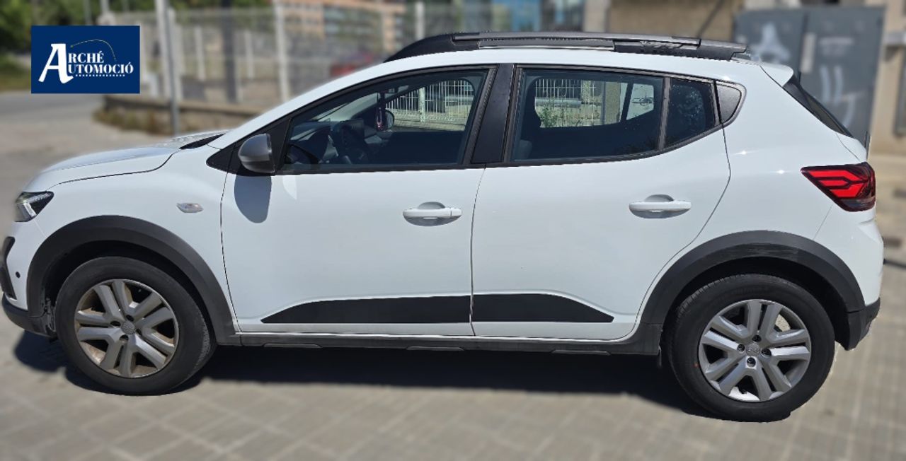 dacia sandero 2023 / foto grande (3)