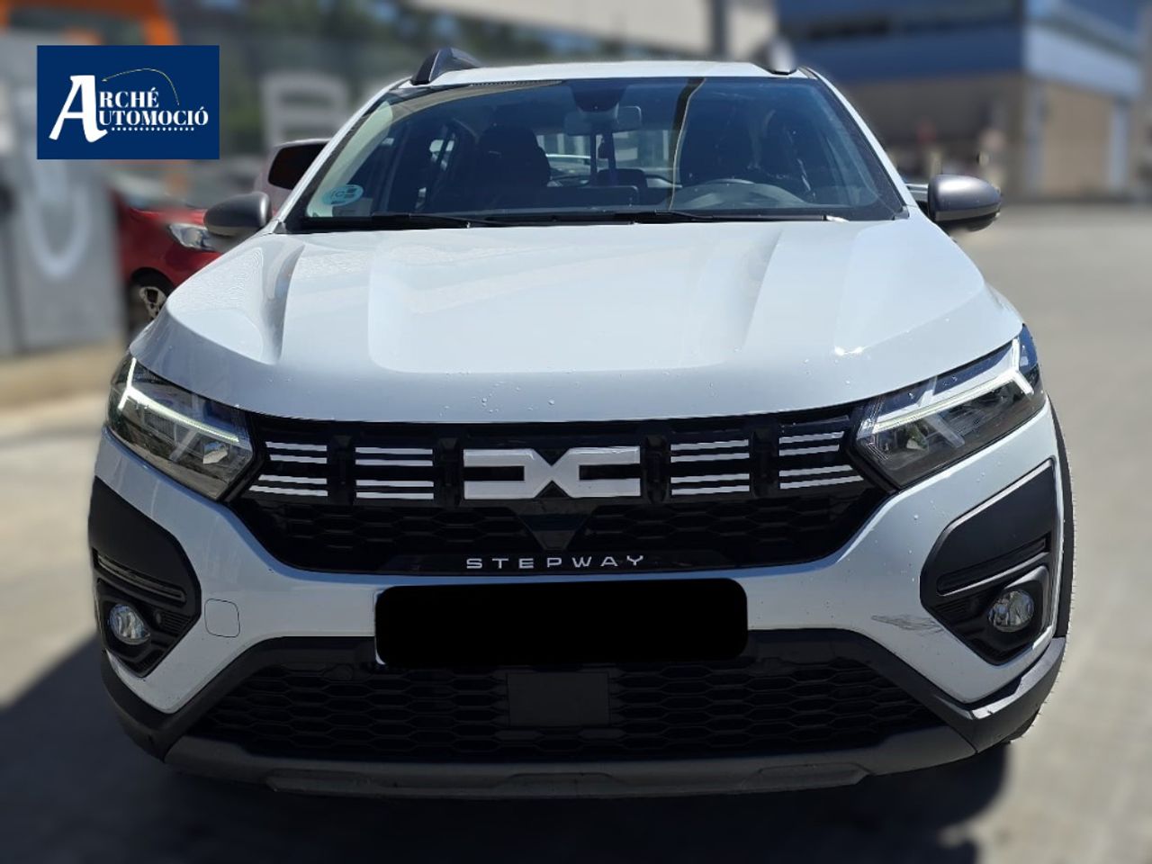 Dacia duster con sistema de airbag para la cabeza lateral  de segunda mano - dacia sandero 2023 /