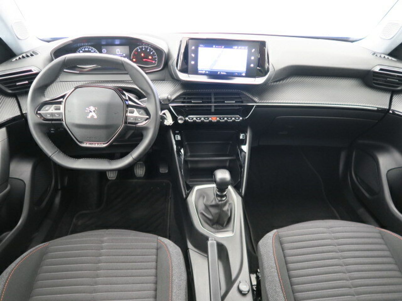 peugeot 2008 2021 / foto grande (3)