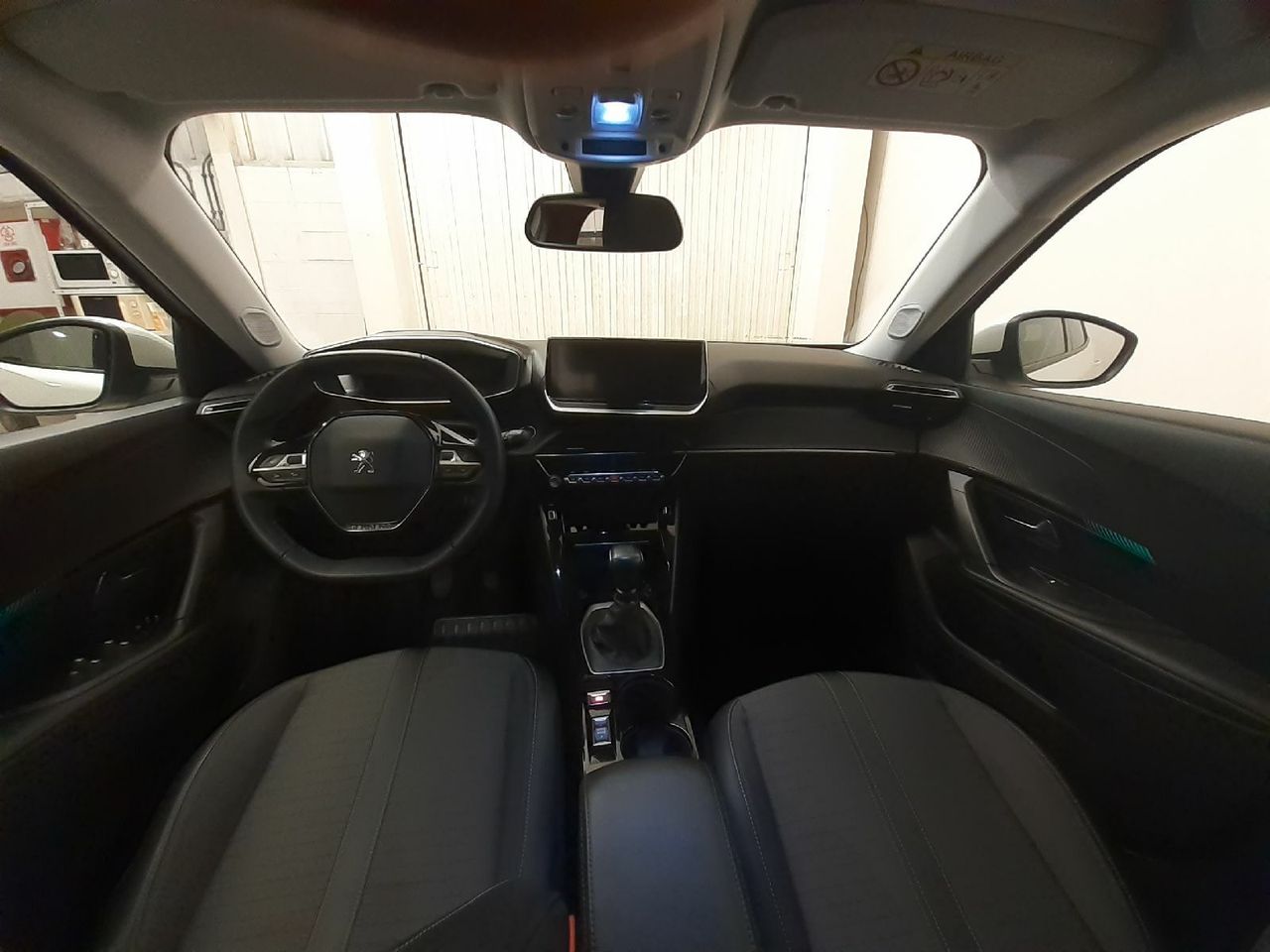 peugeot 2008 2021 / foto grande (3)