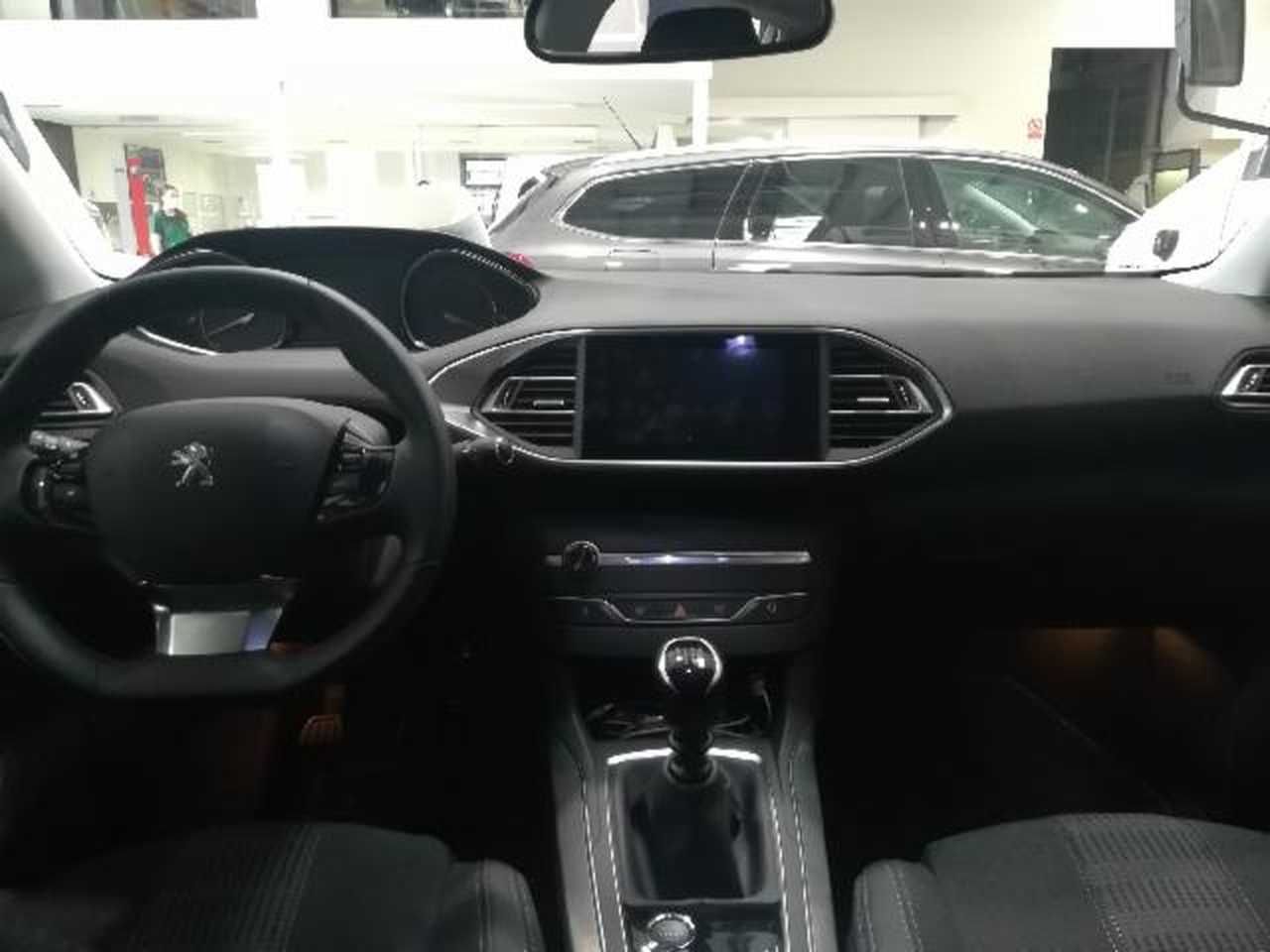 peugeot 308 2021 / foto grande (2)