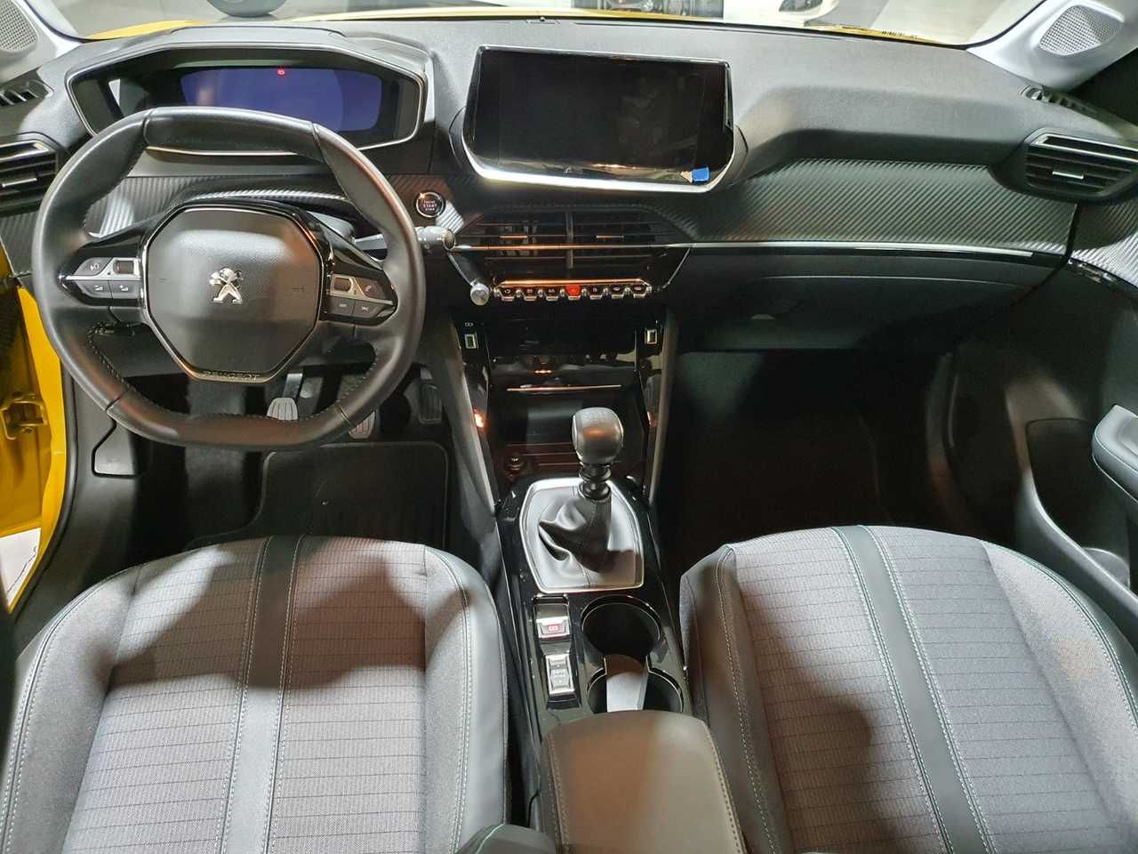 peugeot 208 2020 / foto grande (2)