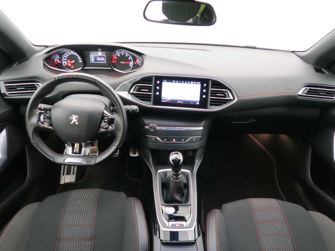 peugeot 308 2020 / foto grande (2)