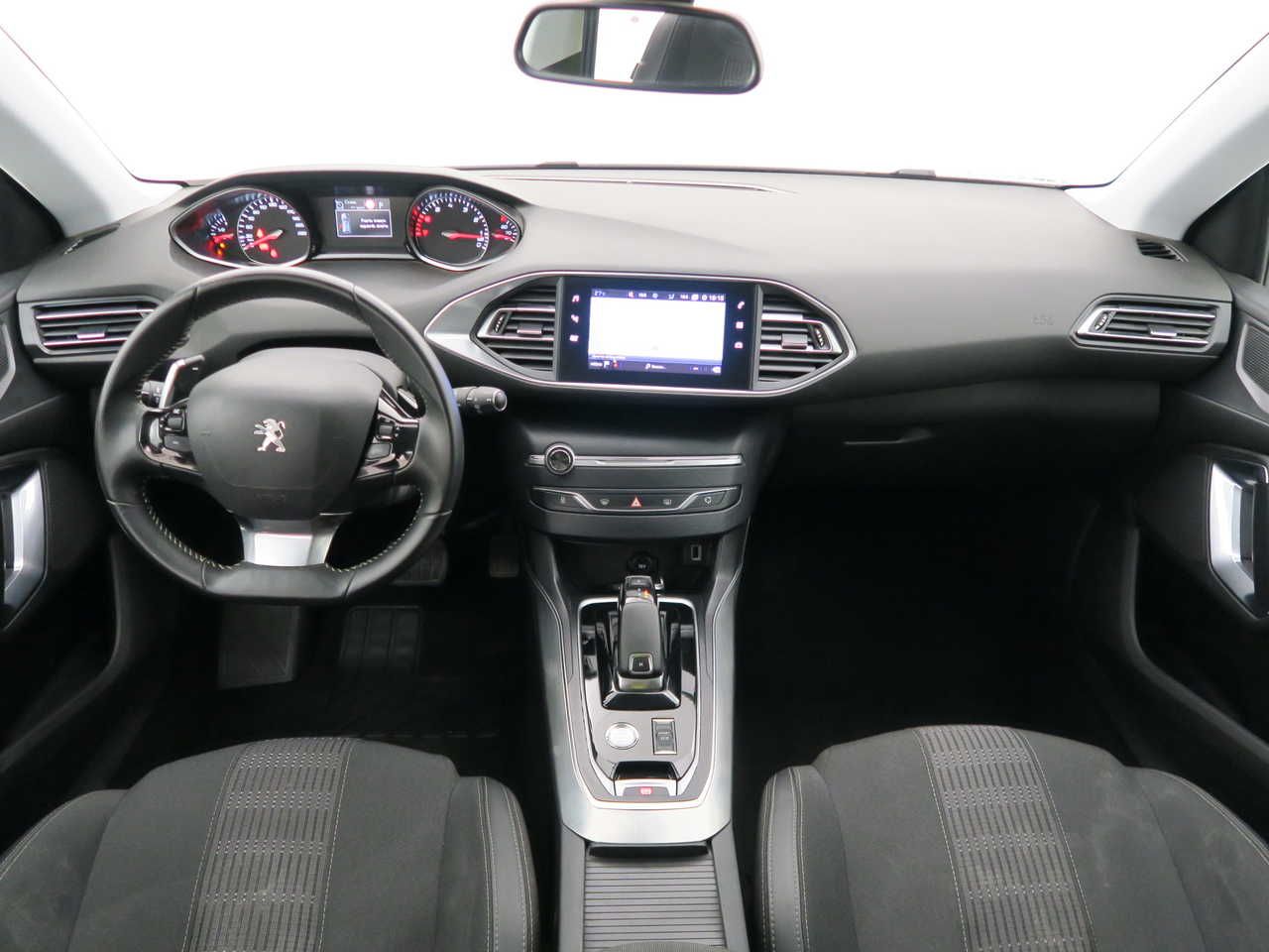 peugeot 308 2020 / foto grande (2)