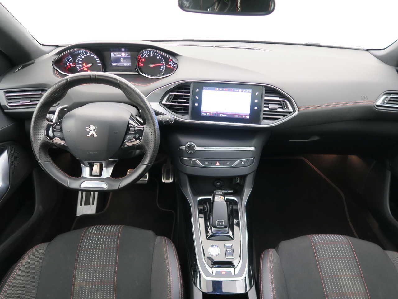 peugeot 308 2020 / foto grande (2)