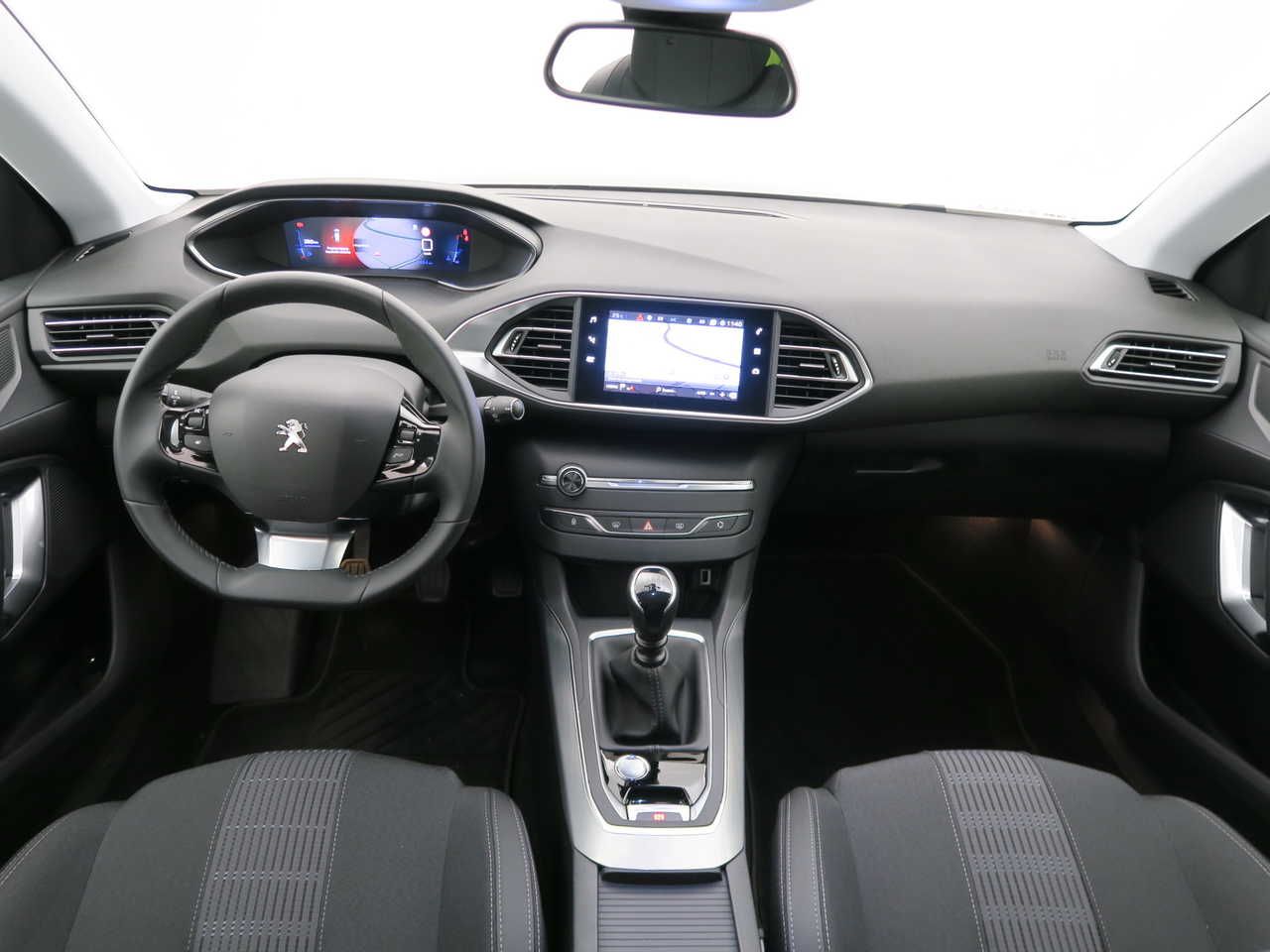 peugeot 308 2021 / foto grande (2)
