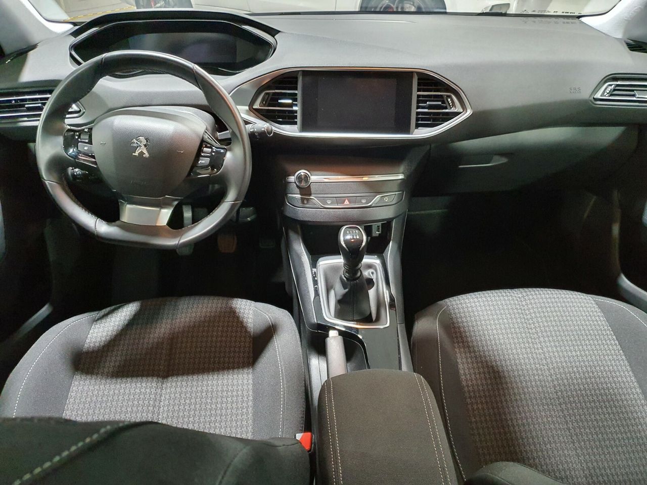 peugeot 308 2020 / foto grande (3)