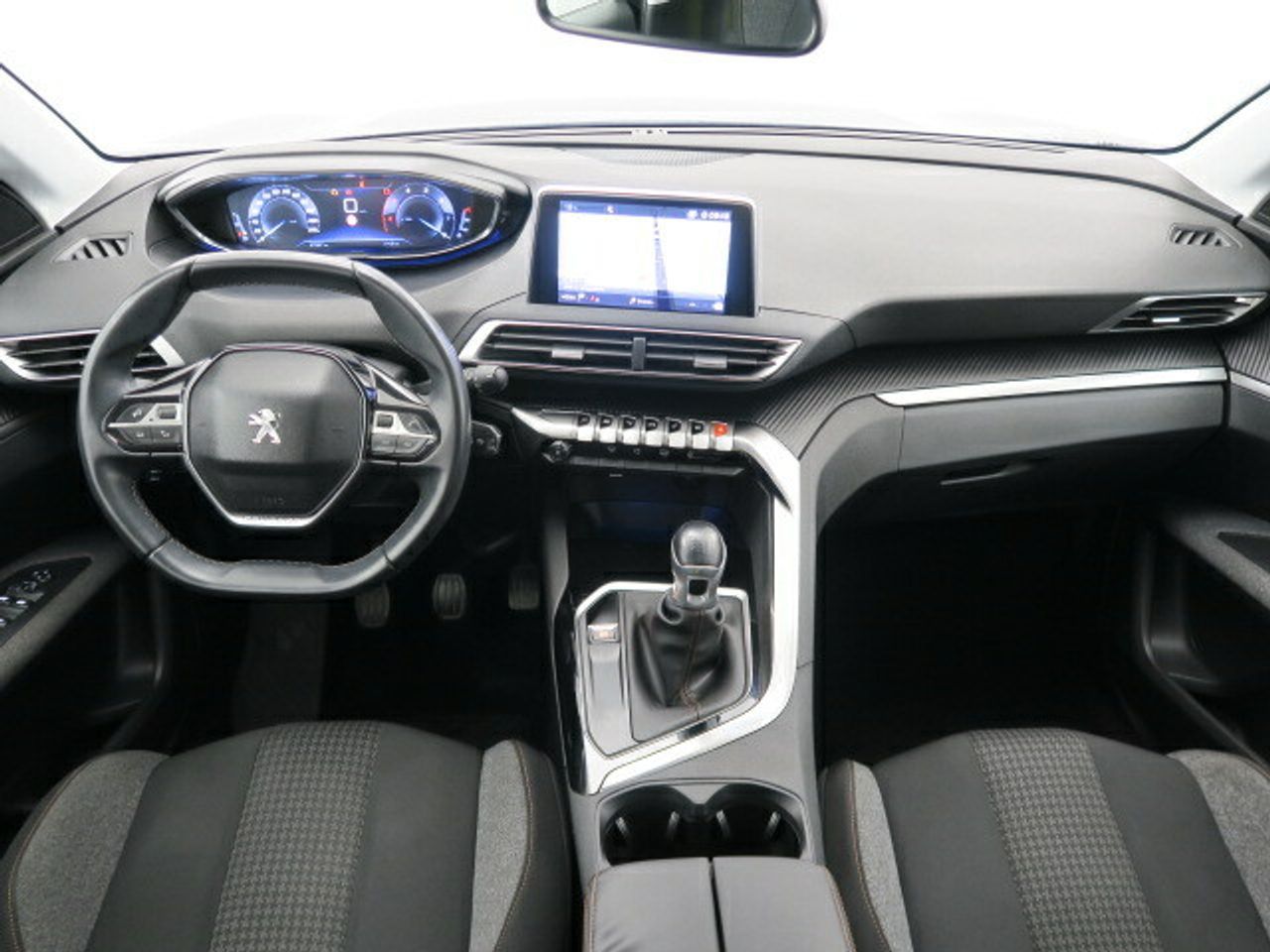 peugeot 3008 2018 / foto grande (3)