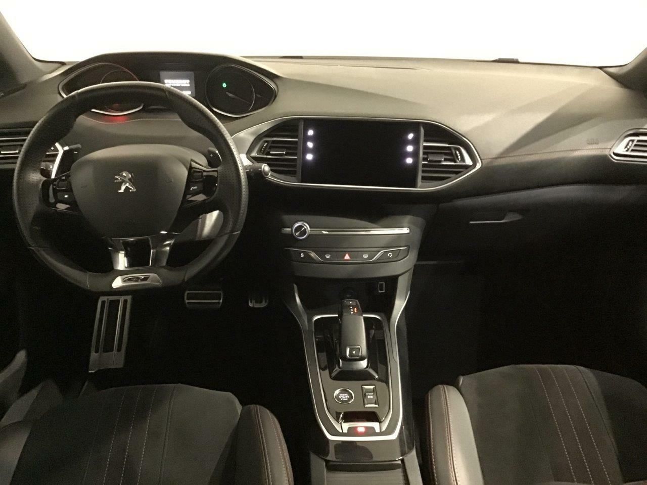 peugeot 308 2021 / foto grande (3)