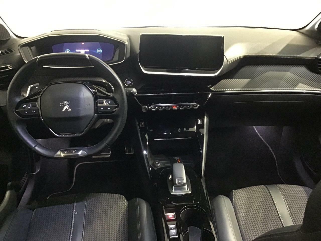 peugeot 208 2021 / foto grande (3)