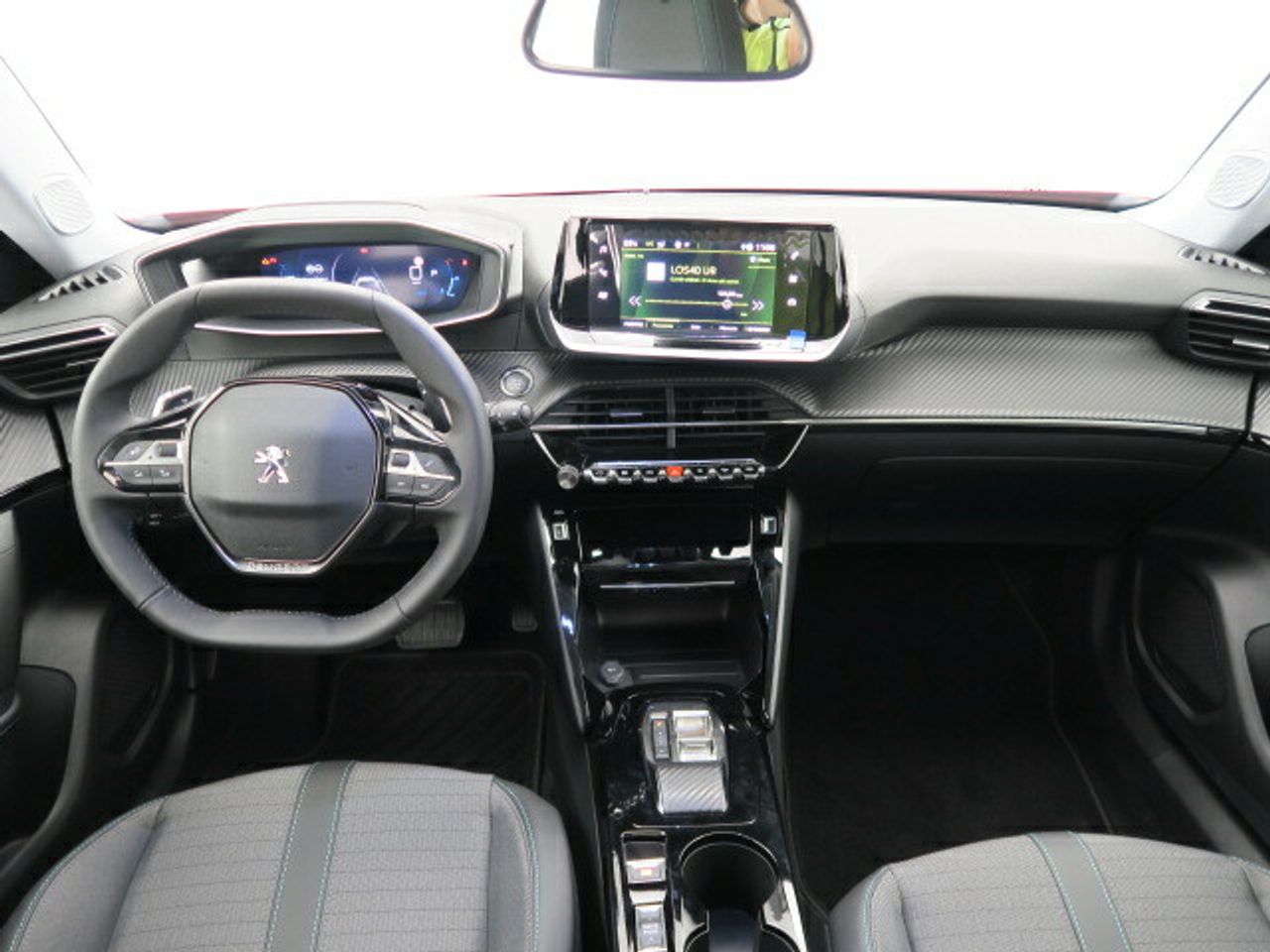 peugeot 2008 2022 / foto grande (3)