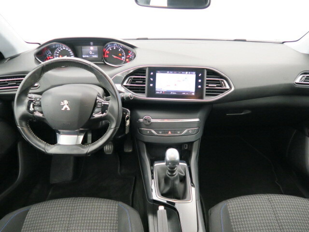 peugeot 308 2019 / foto grande (3)