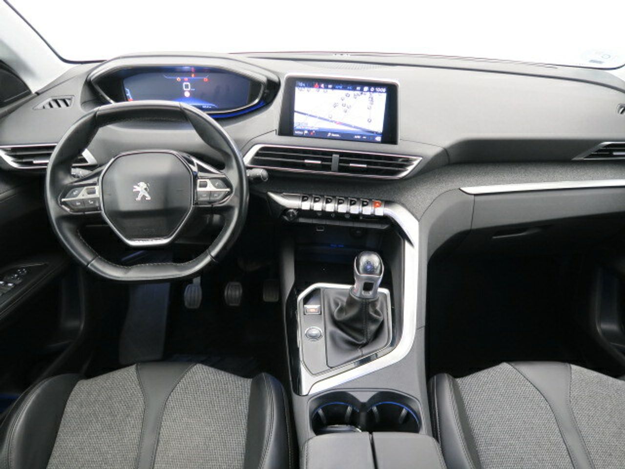 peugeot 5008 2018 / foto grande (3)