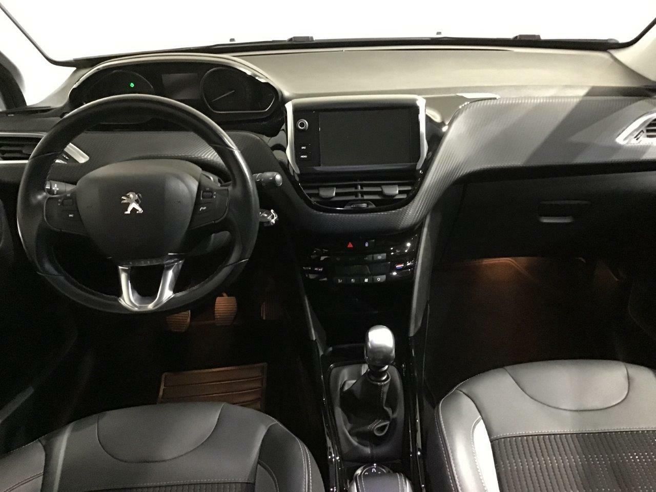 peugeot 2008 2018 / foto grande (3)