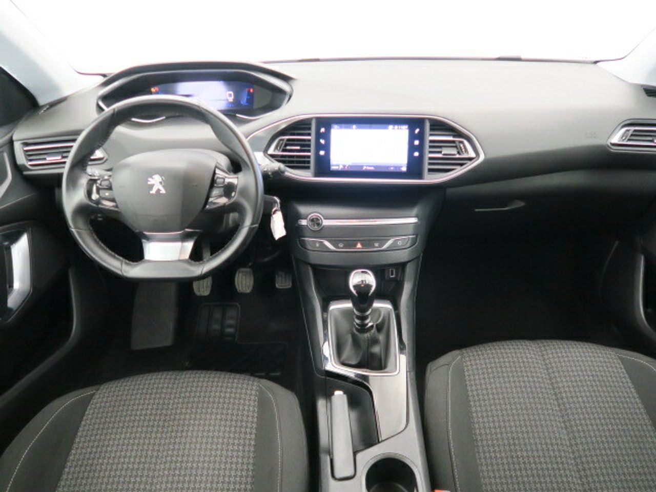 peugeot 308 2021 / foto grande (3)