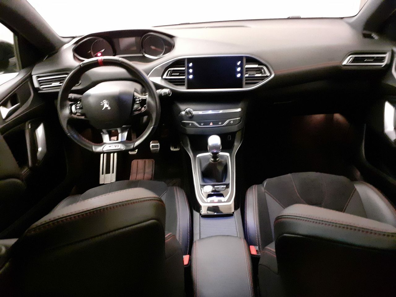 peugeot 308 2019 / foto grande (3)