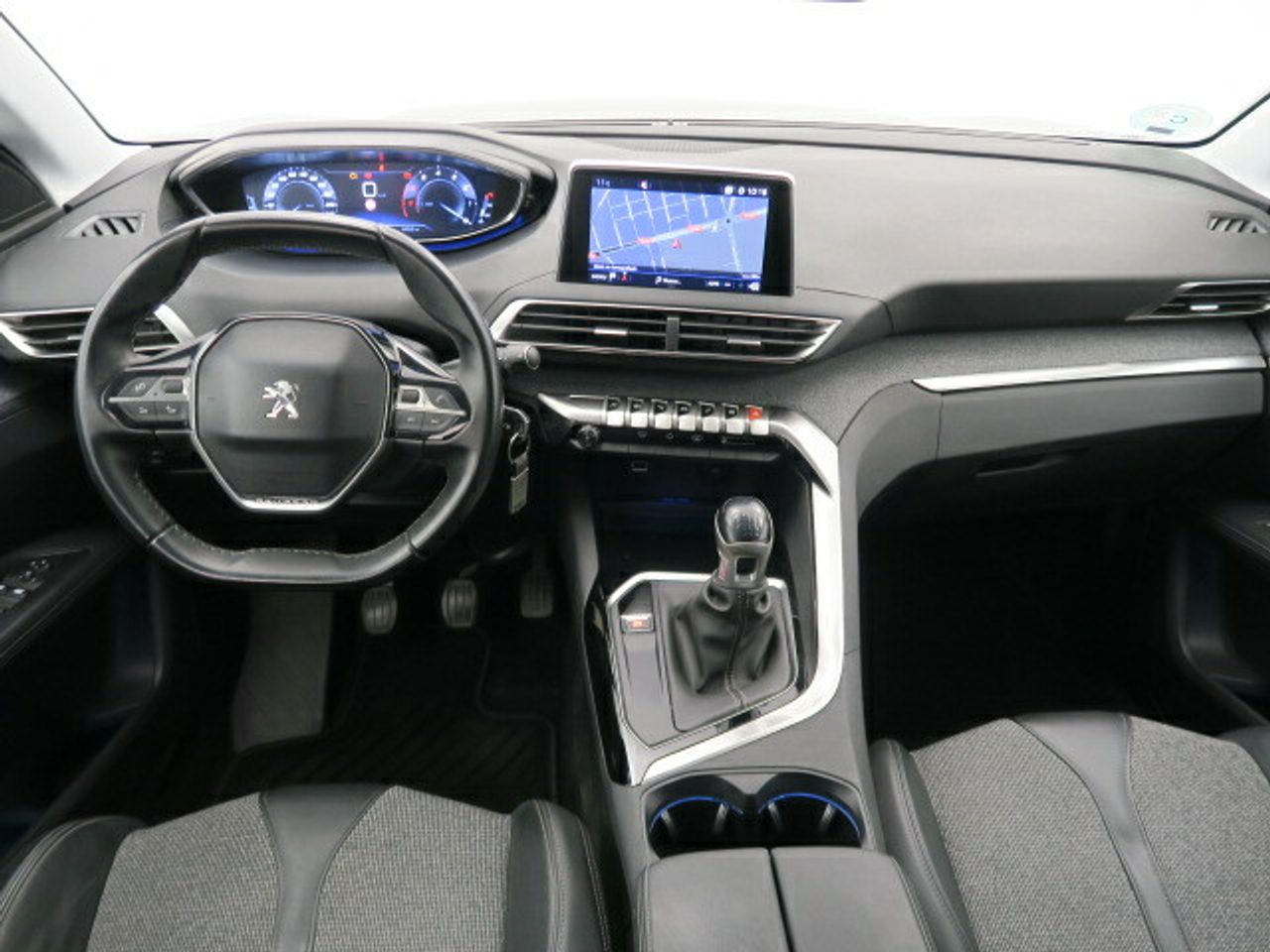 peugeot 3008 2018 / foto grande (3)