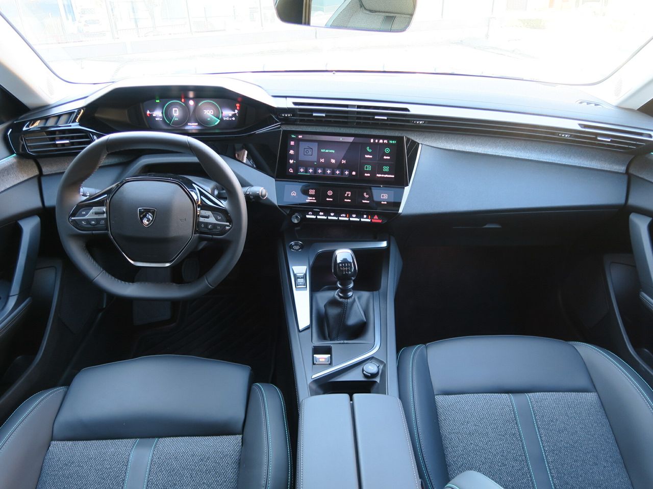 peugeot 308 2021 / foto grande (3)