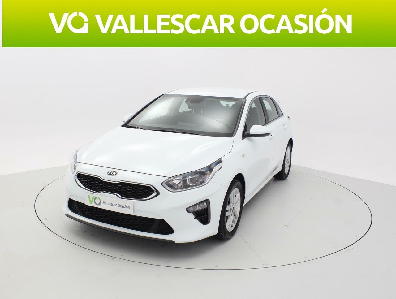 Mazda 2 2020 aviso cambio de carril  de segunda mano - kia ceed 2022 /