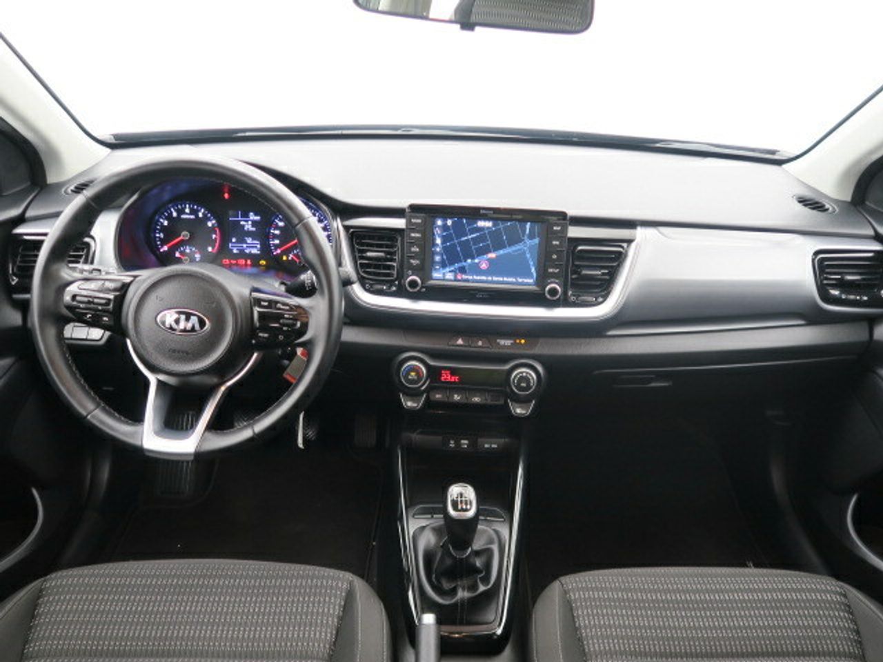 kia stonic 2020 / foto grande (3)
