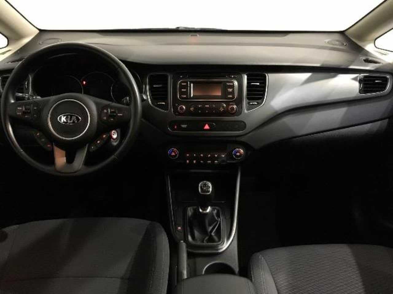 kia carens 2018 / foto grande (2)