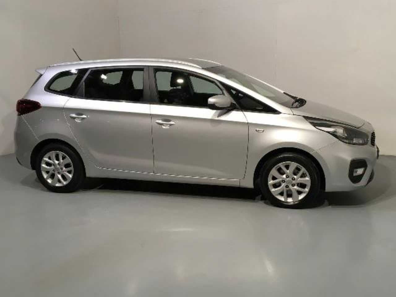 kia carens 2018 / foto grande (3)