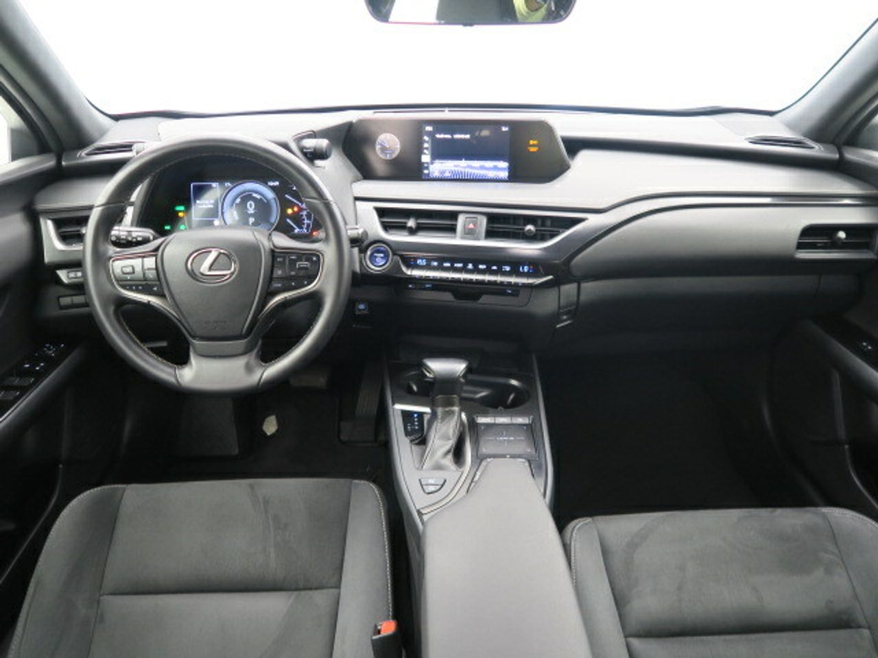 lexus ux 2021 / foto grande (3)