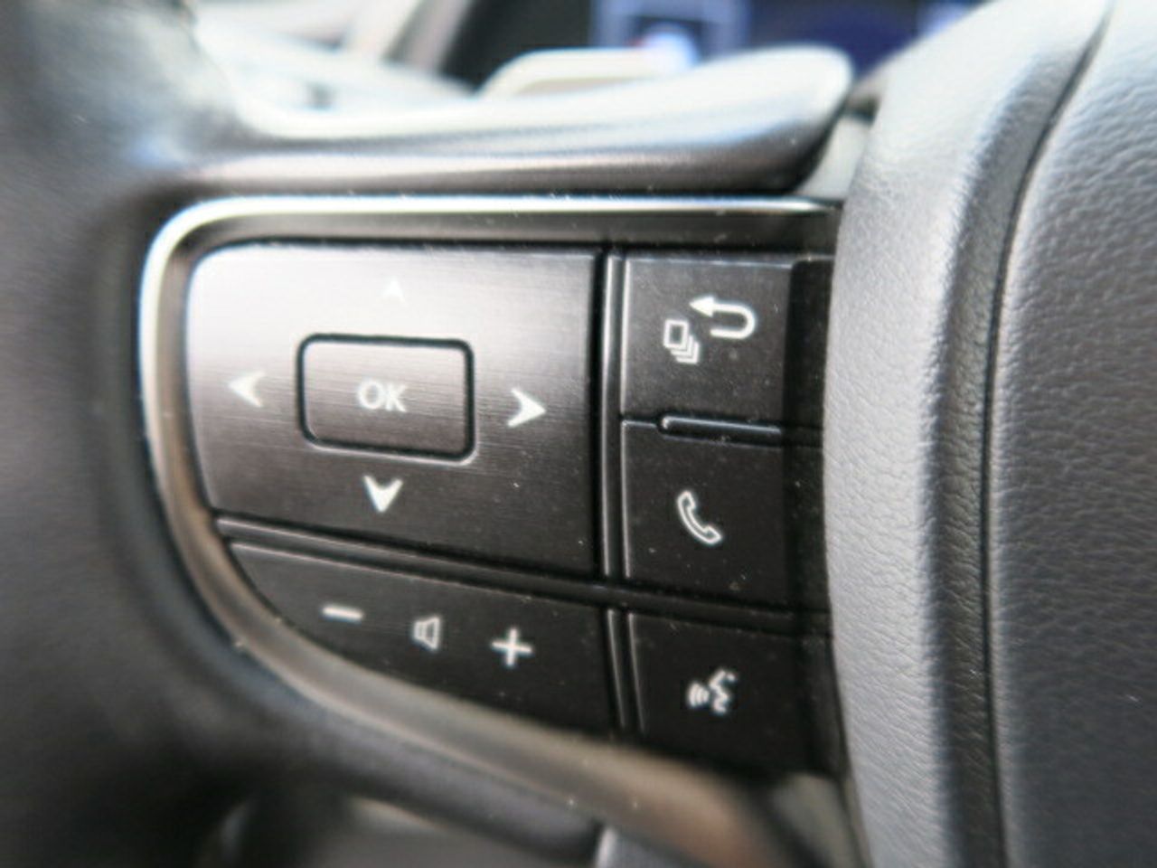 Lexus ES Sedan 2.5 300H LUXURY 218 4P - foto 15