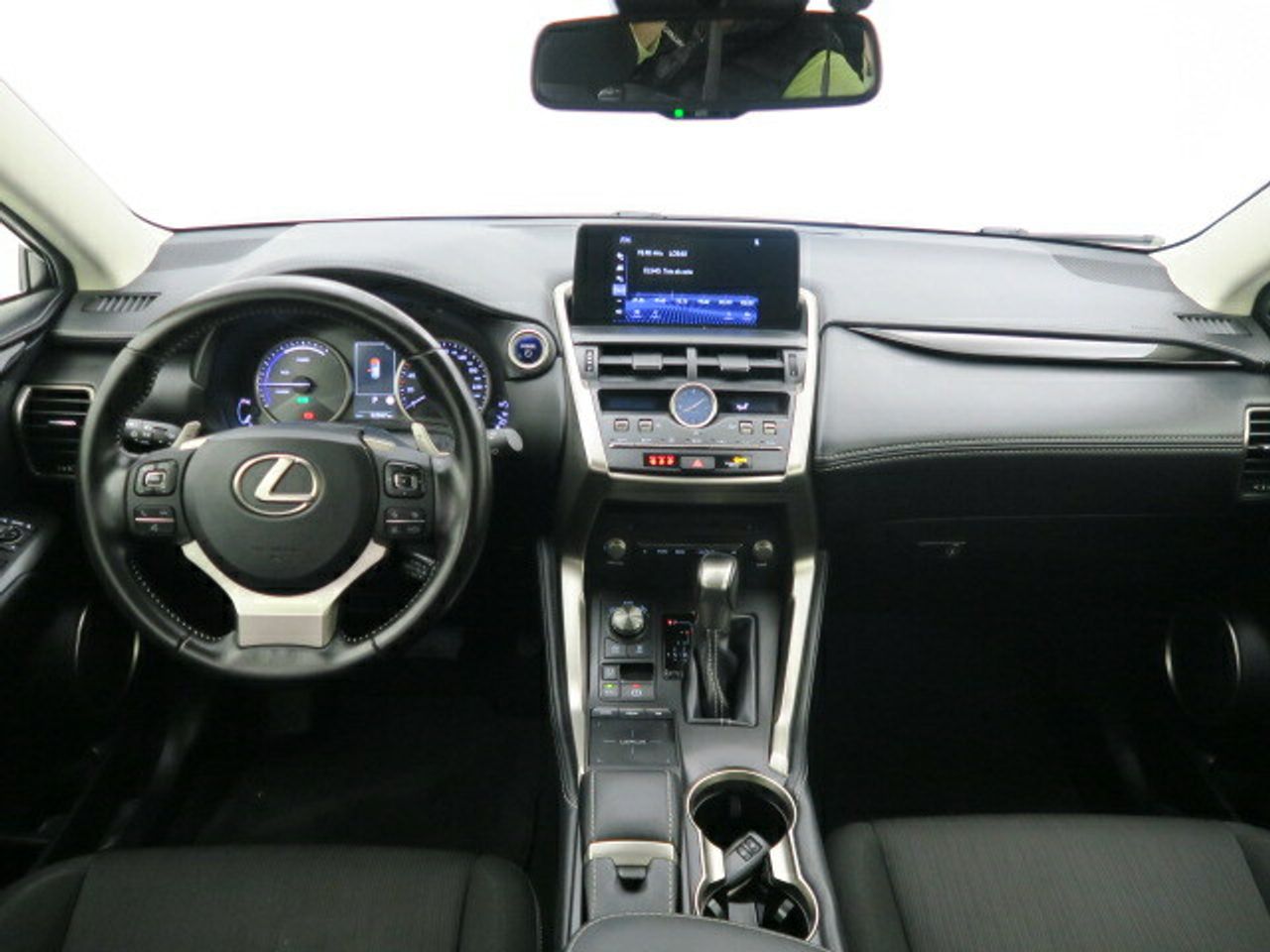 lexus nx 2020 / foto grande (3)