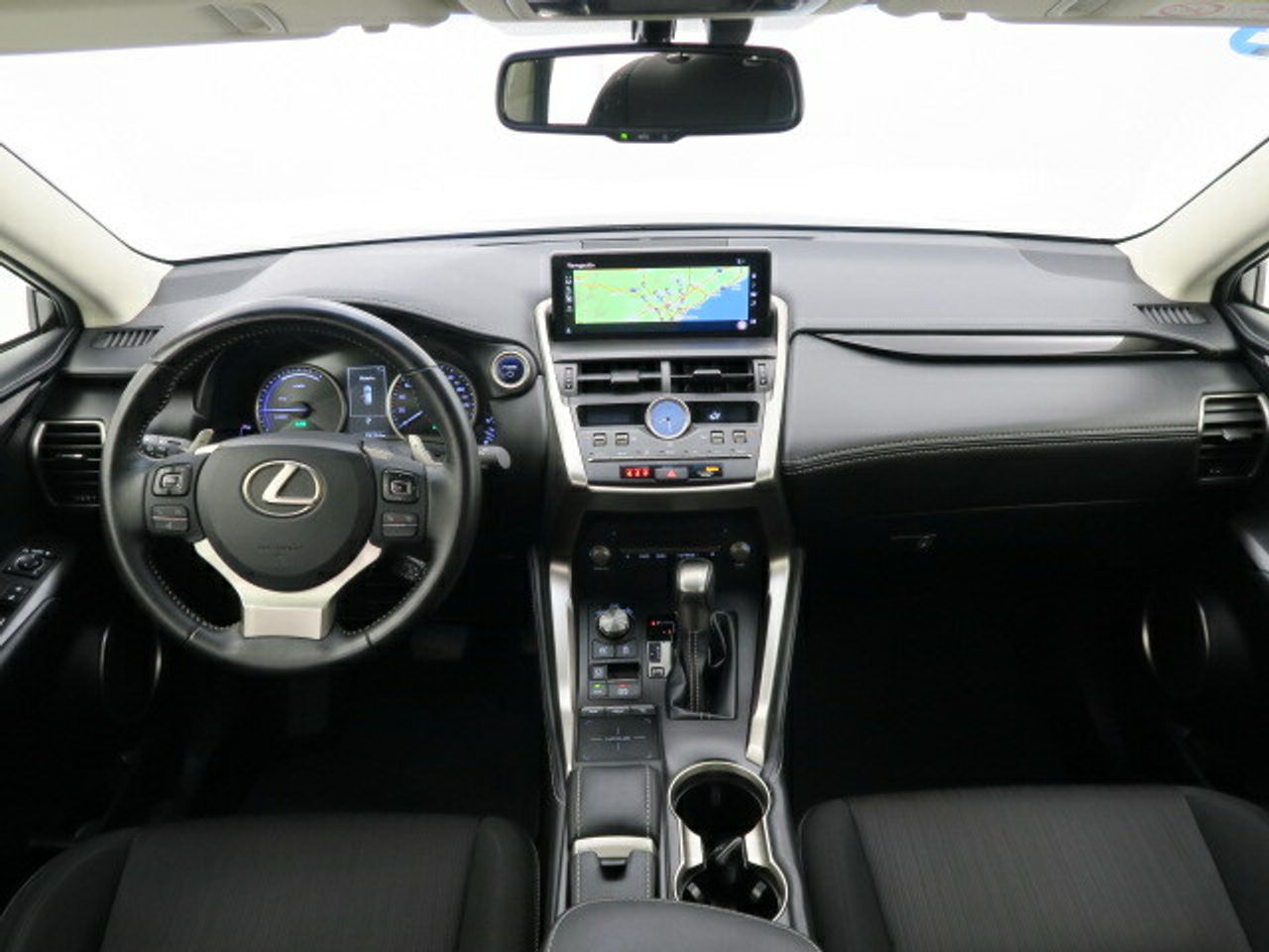 lexus nx 2018 / foto grande (3)