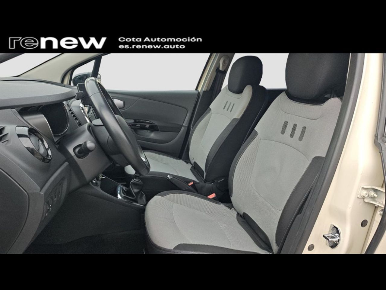 Renault Captur Zen - foto 4