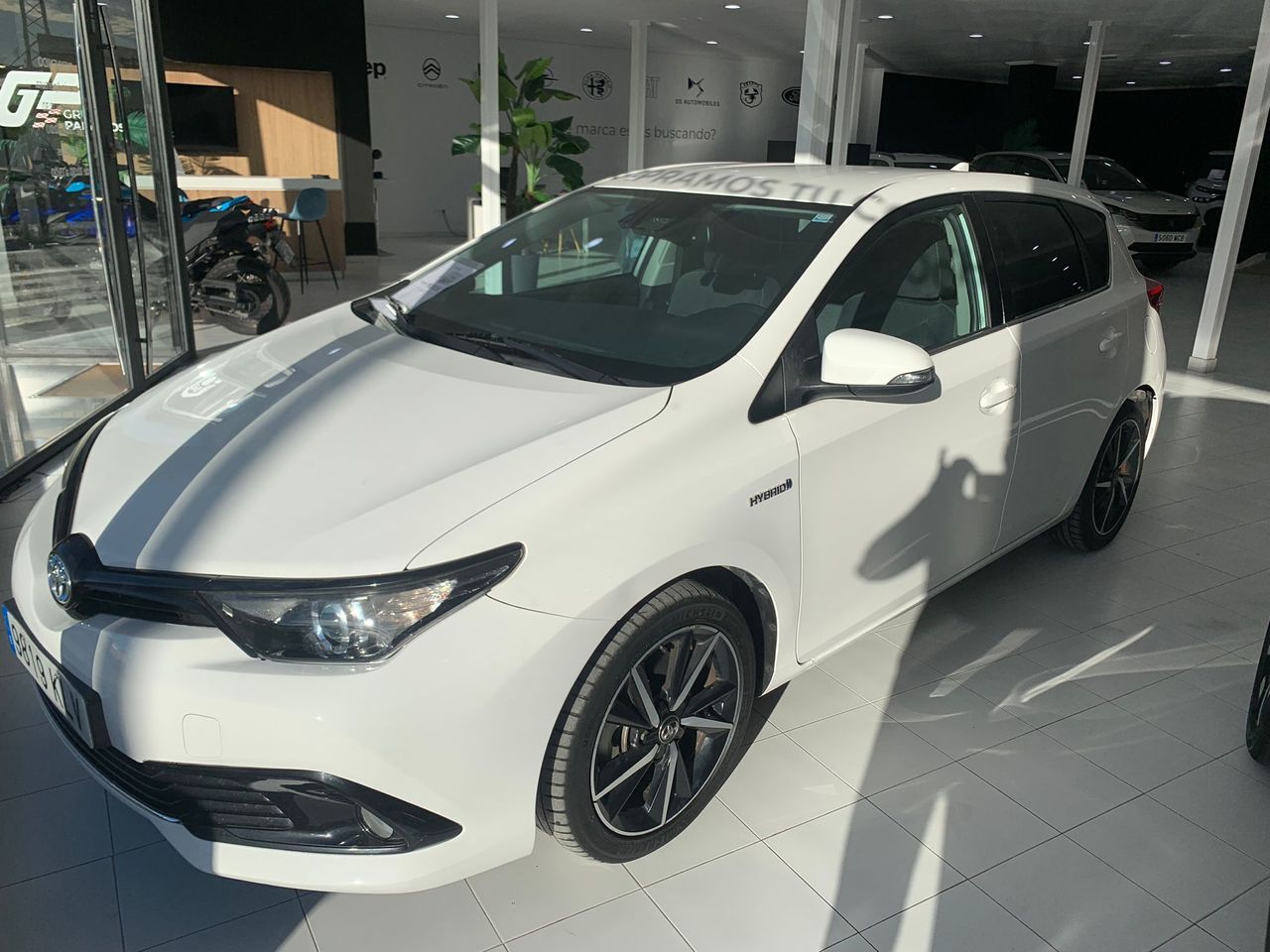 Toyota Auris 1.8 140H Hybrid Feel! Edition