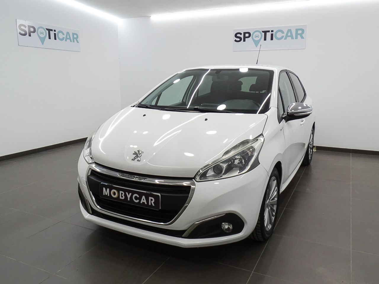 Peugeot 208 5P STYLE 1.2L PureTech 60KW (82CV)