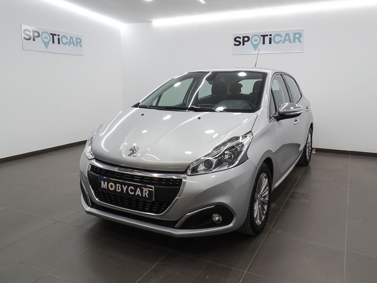 Peugeot 208 5P ALLURE 1.2L PureTech 60KW (82CV)