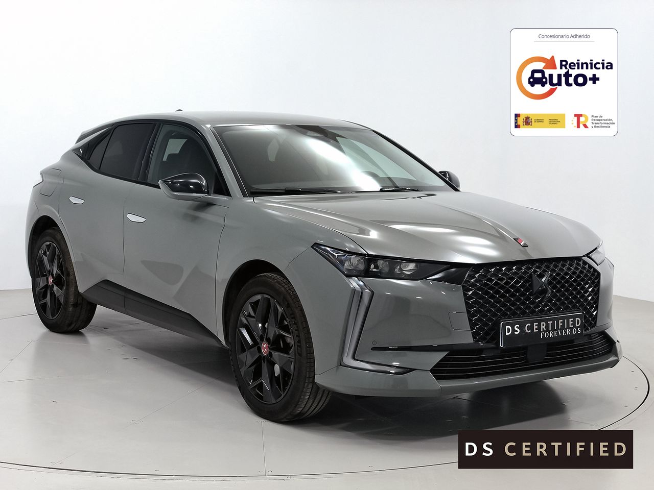 Foto ds automobiles ds 4 2024 /