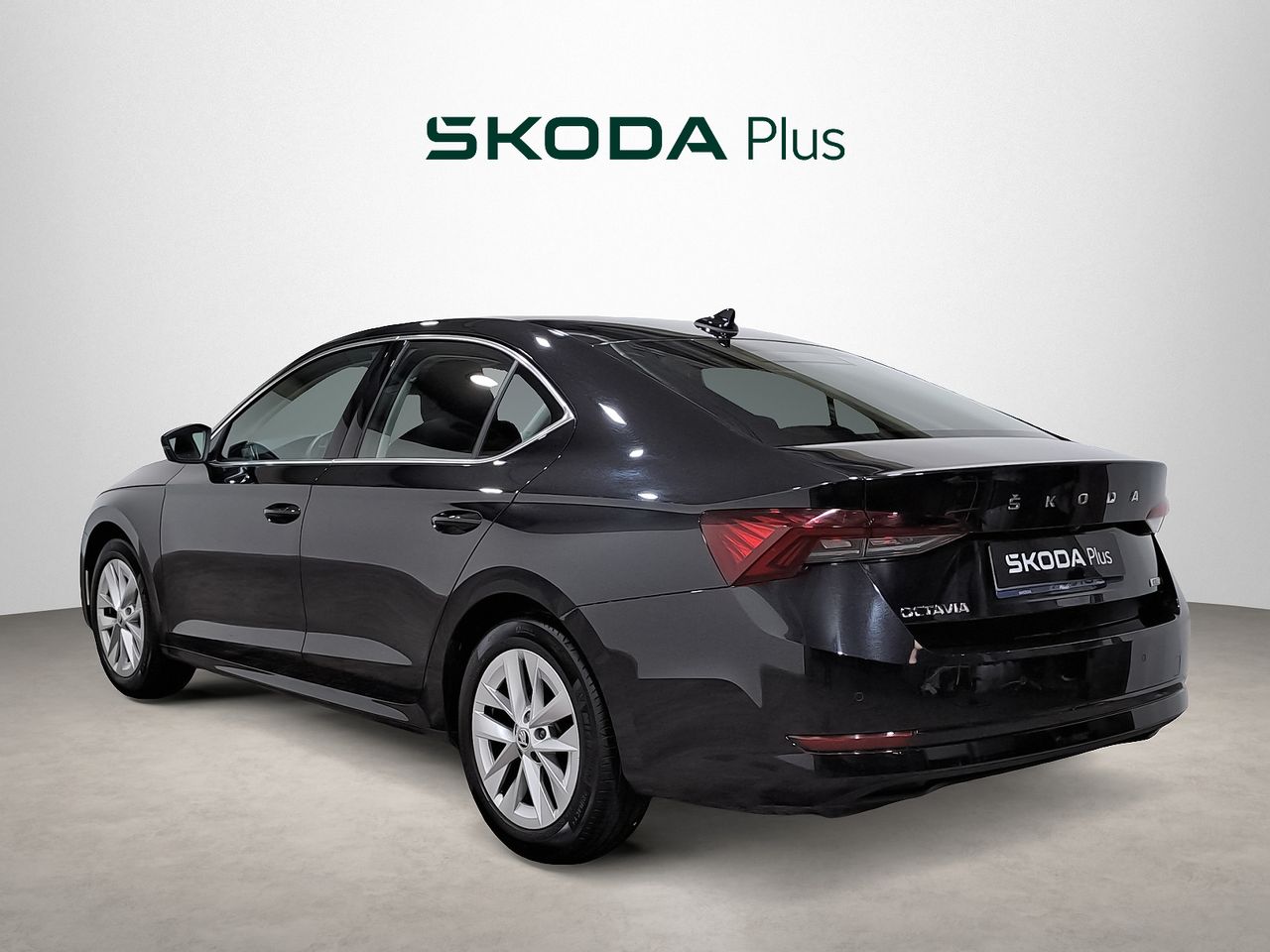 skoda octavia 2024 / foto grande (2)