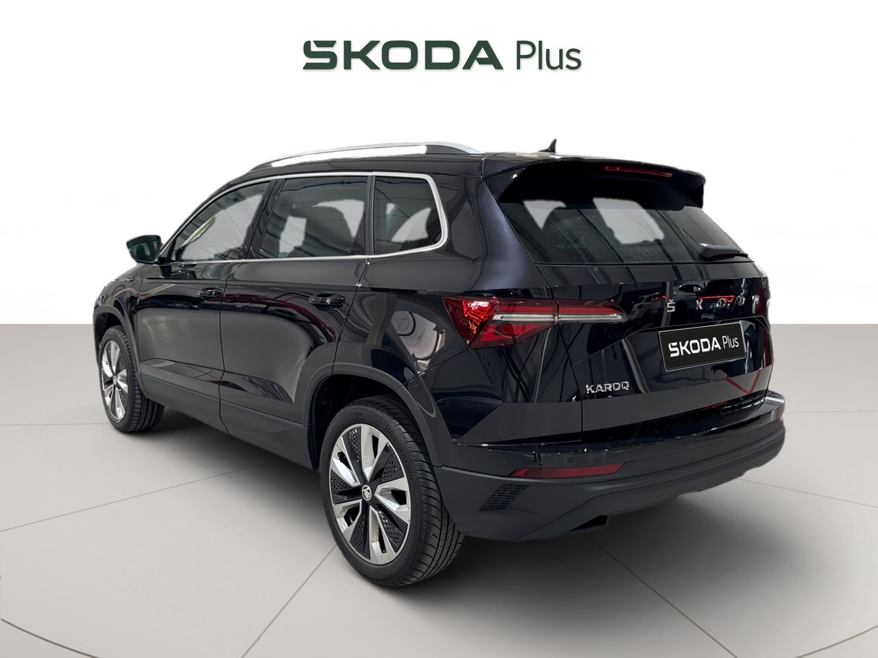 skoda karoq 2023 / foto grande (2)