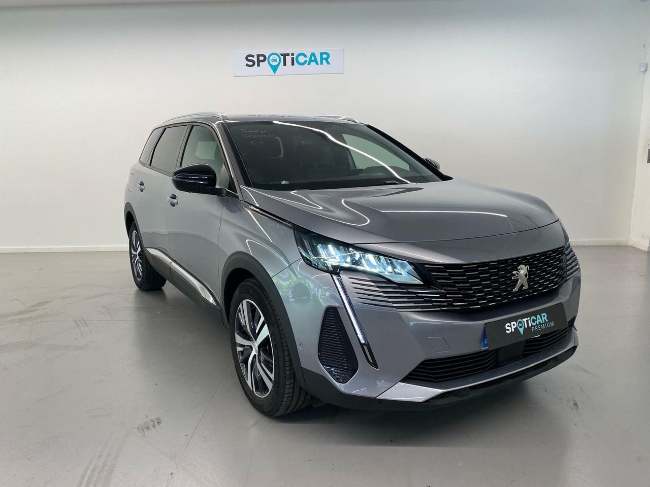 Peugeot 5008 hybrid 2023  de segunda mano - peugeot 5008 2023 /