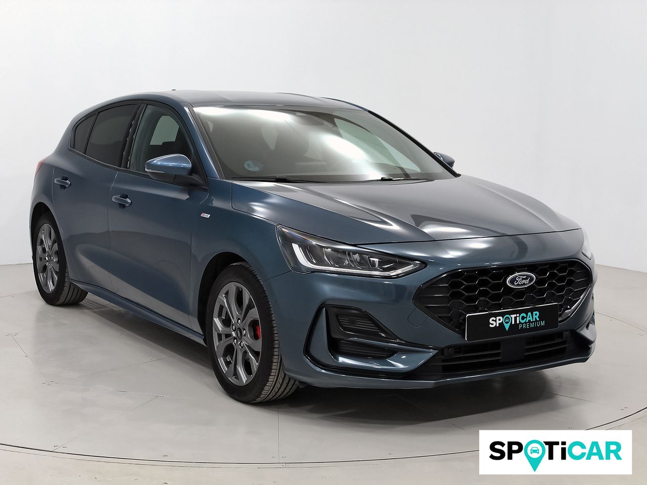 Foto ford focus 2022 /
