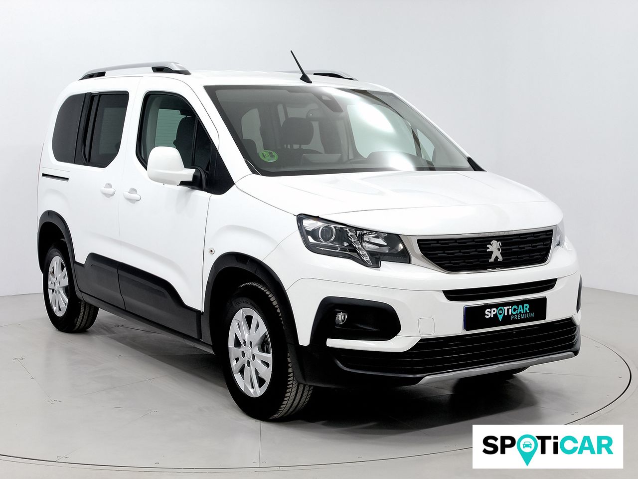 Foto peugeot rifter 2021 /