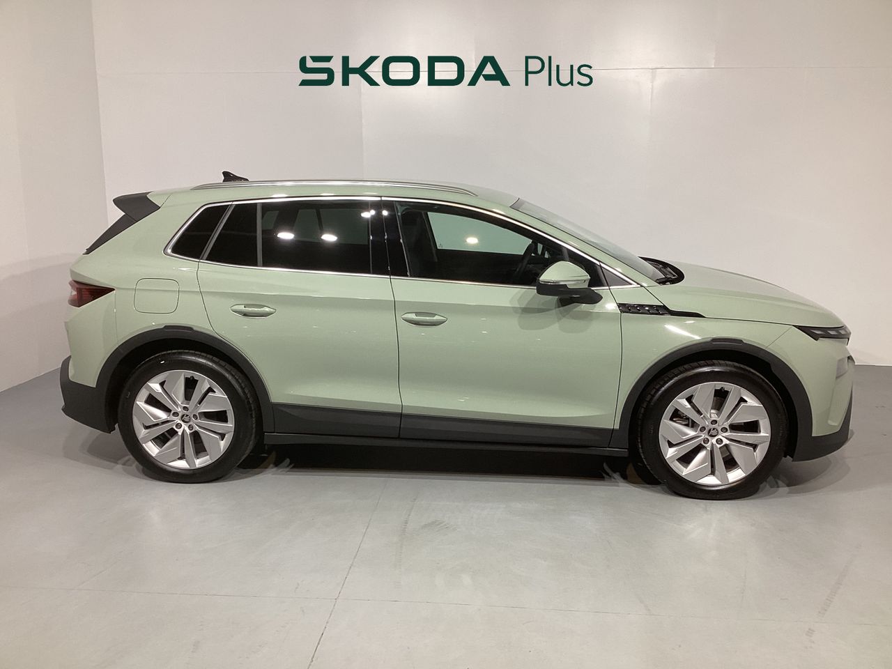 skoda elroq 2025 / foto grande (3)
