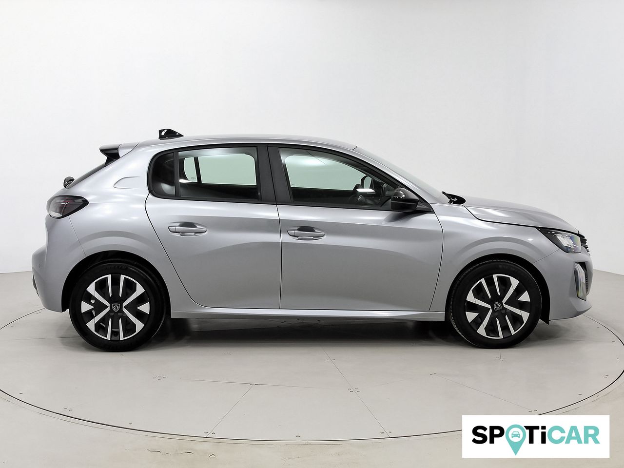 peugeot 208 2024 / foto grande (3)