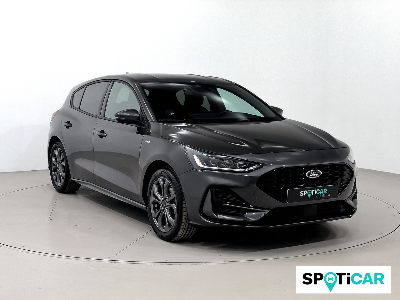 ford focus 2022 /