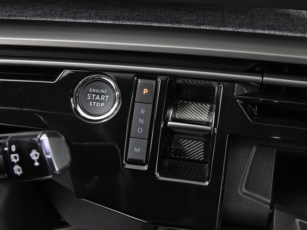 Peugeot 5008 1.2 107KW Allure eDCS6 - foto 22