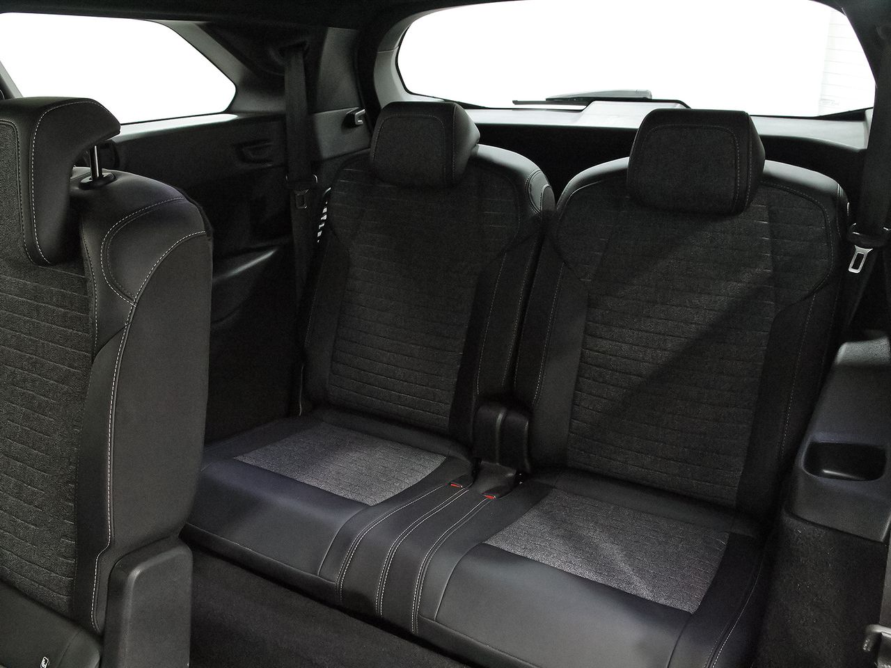 Peugeot 5008 1.2 107KW Allure eDCS6 - foto 10